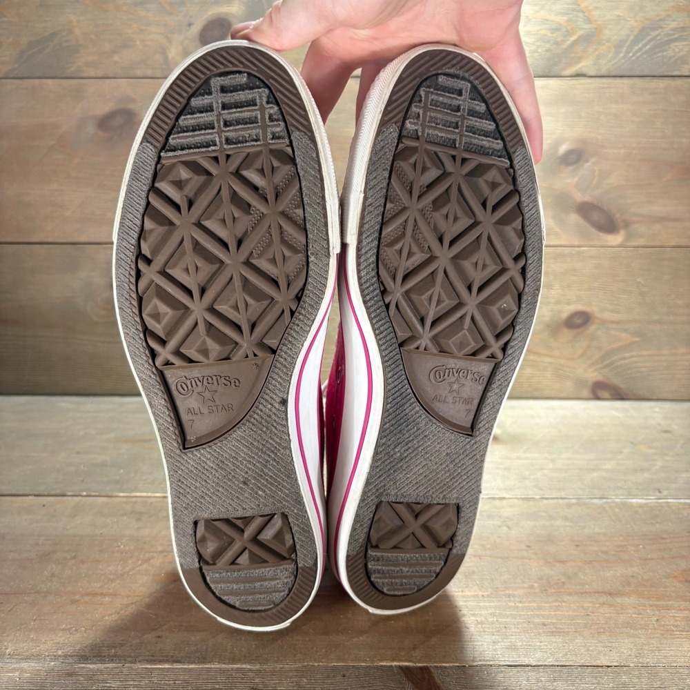 Converse Chuck Taylor Womens size 9 shoes Pink Canvas Lace Up Low Top sneakers - Picture 7 of 9